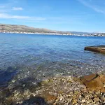 Seaview & Beachfront Jakov *