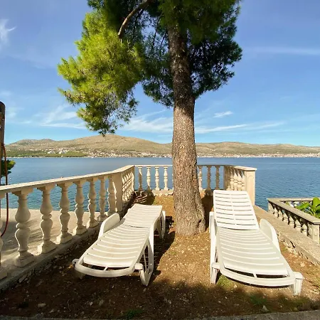 شقة Seaview & Beachfront Jakov