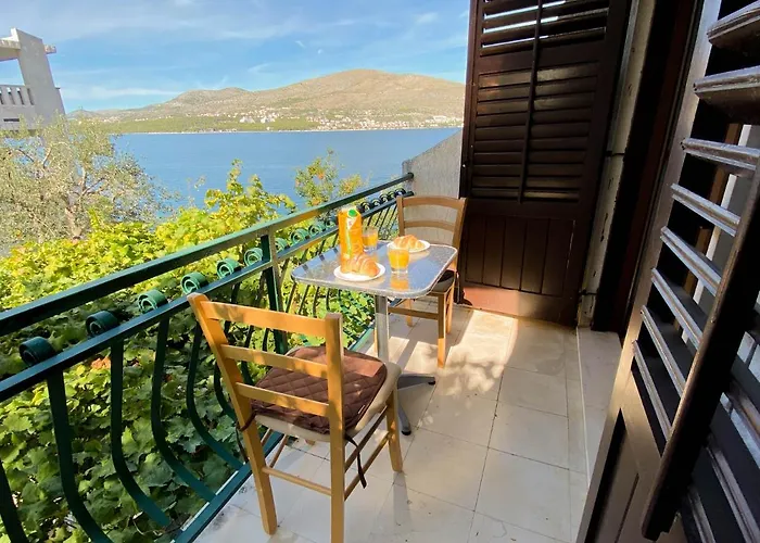 Seaview & Beachfront Jakov Donji Okrug (Ciovo)